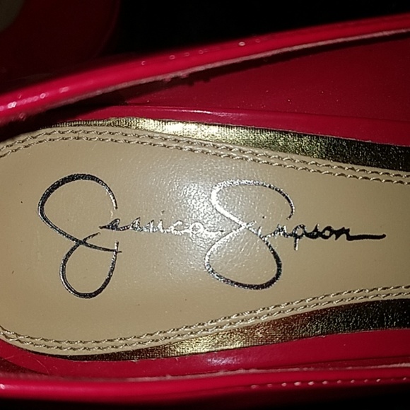 Jessica Simpson Cherry Red High Heels with a Bow - Picture 7 of 7